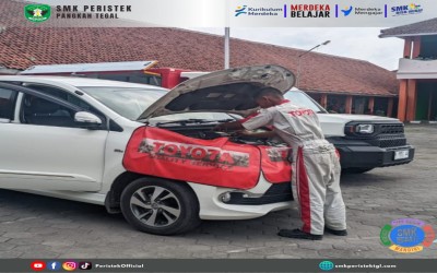 Service Gratis di SMK Peristek Pangkah Bersama PT Nasmoco Tegal